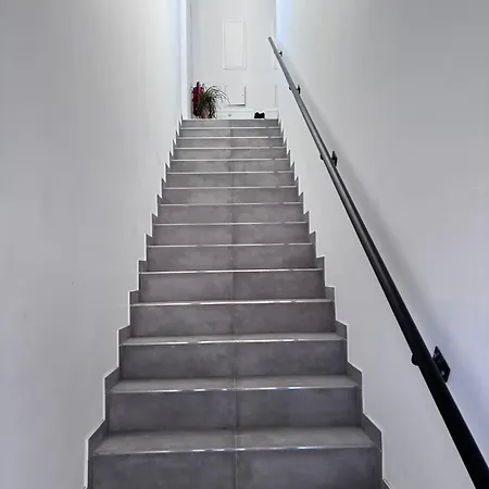 Hügelland Apartamento *